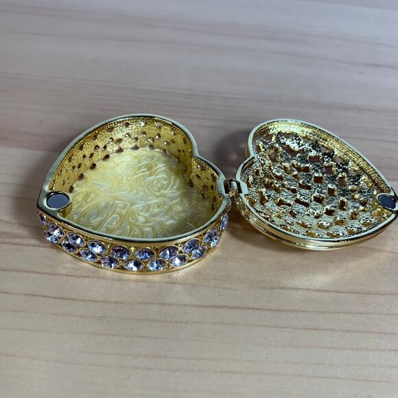 Fashion Jewelry Boxes Metal Jewelry Case Trinket Box Heart Shaped Casket - Picture 7 of 15